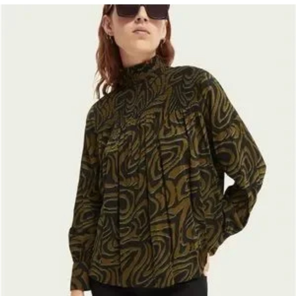 Scotch and Sofa blouse.